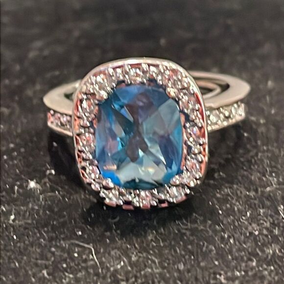 Avon Jewelry - RARE Size 4.75 Avon silver tone prong set cushion cut topaz like crystal ring